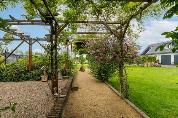 Medium property photo - Zuidhollandsedijk 141, 5171 TL Kaatsheuvel